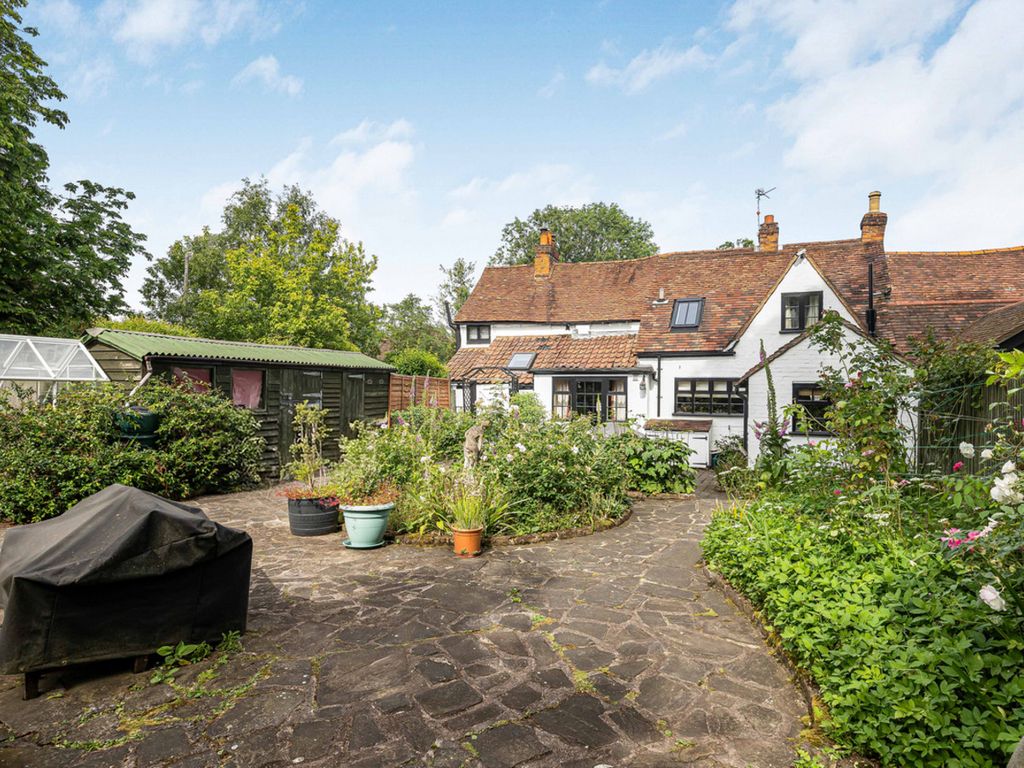 Property photo 2 of 24