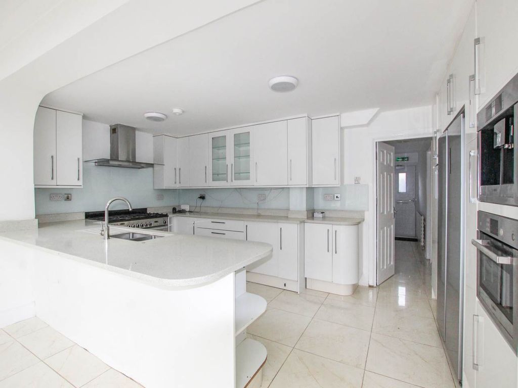 Property photo 1 of 13 Img_9225