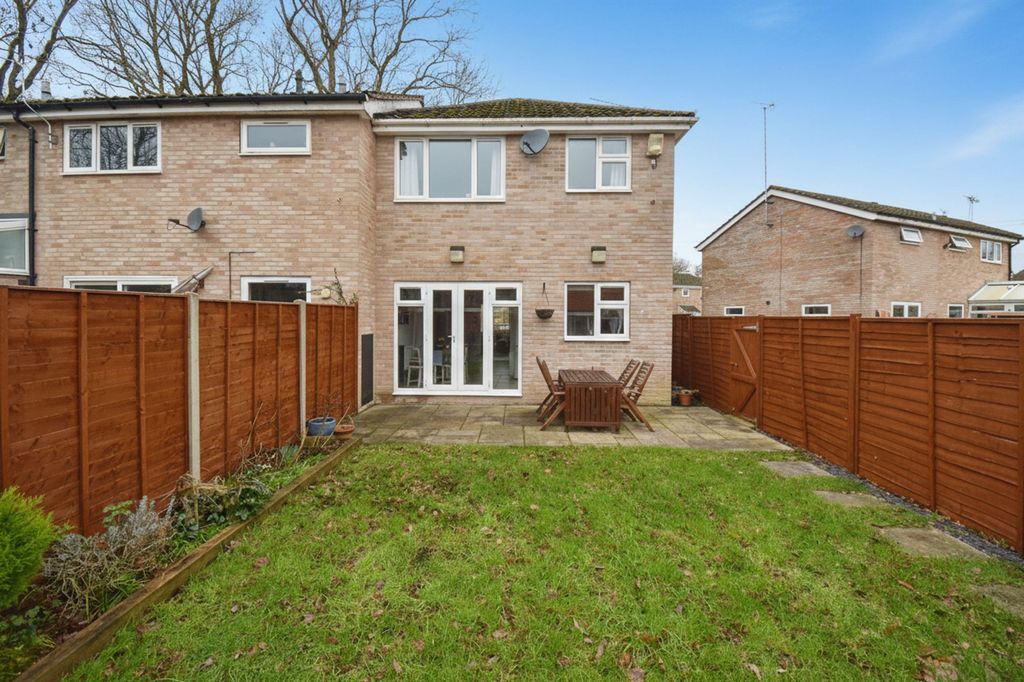 Property photo 3 of 16