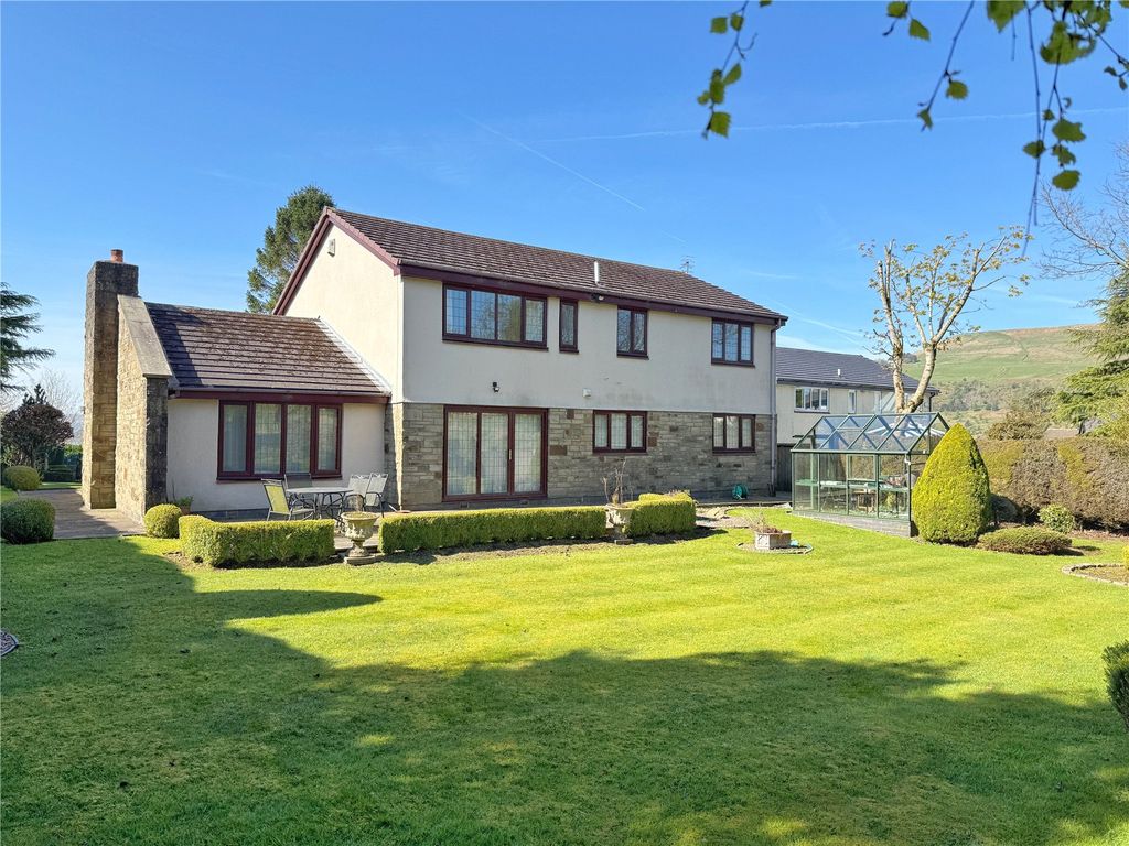 Property photo 3 of 34 Picture No. 58