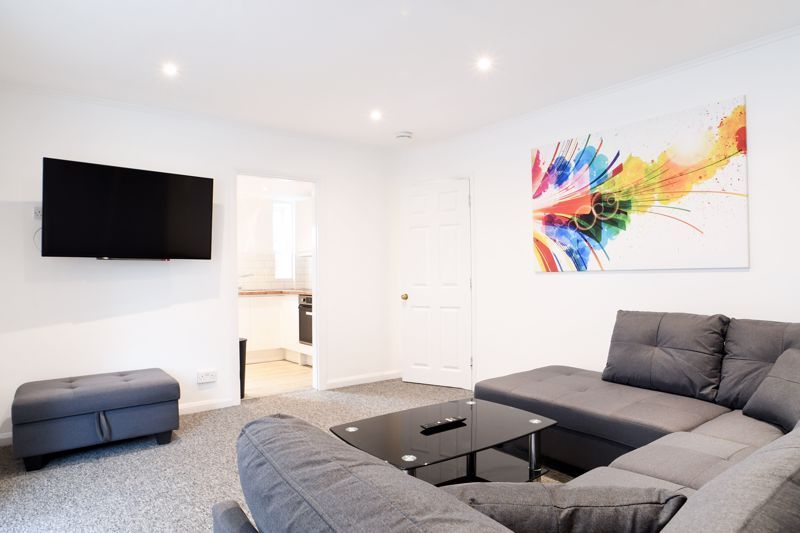 Property photo 1 of 15 Photo 17