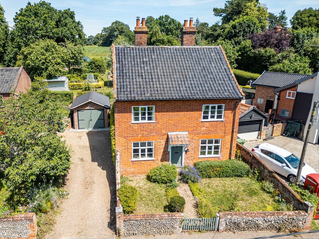 Property photo 1 of 31
