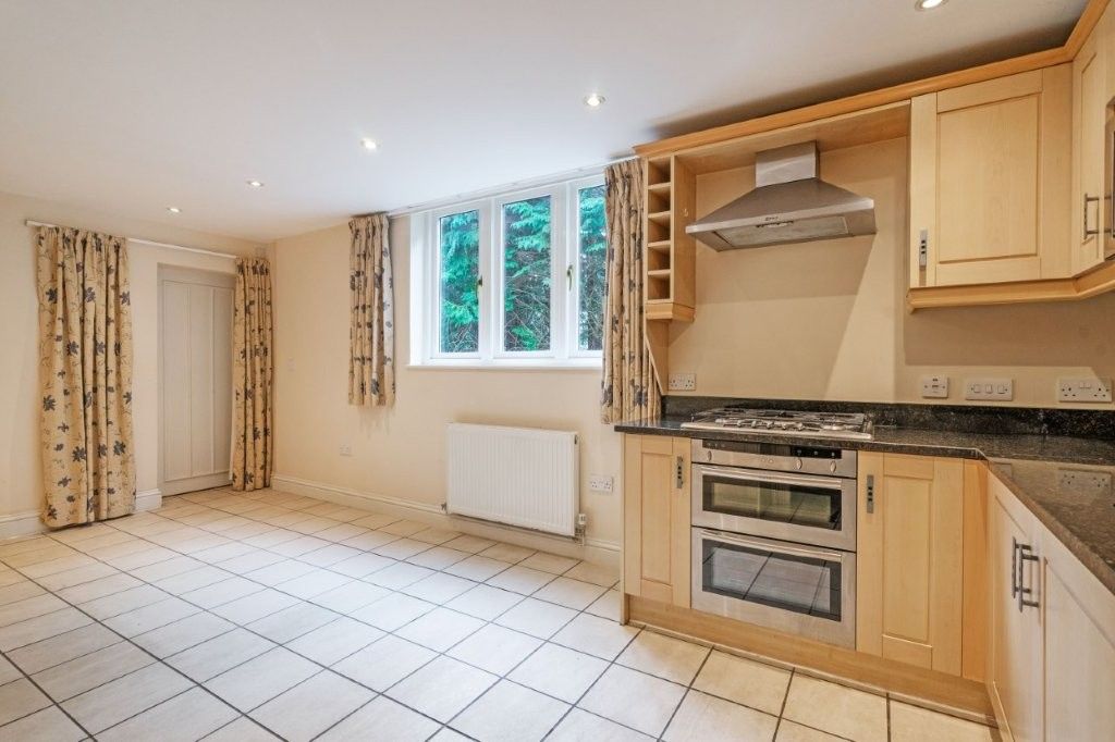 Property photo 3 of 17 Breakfast