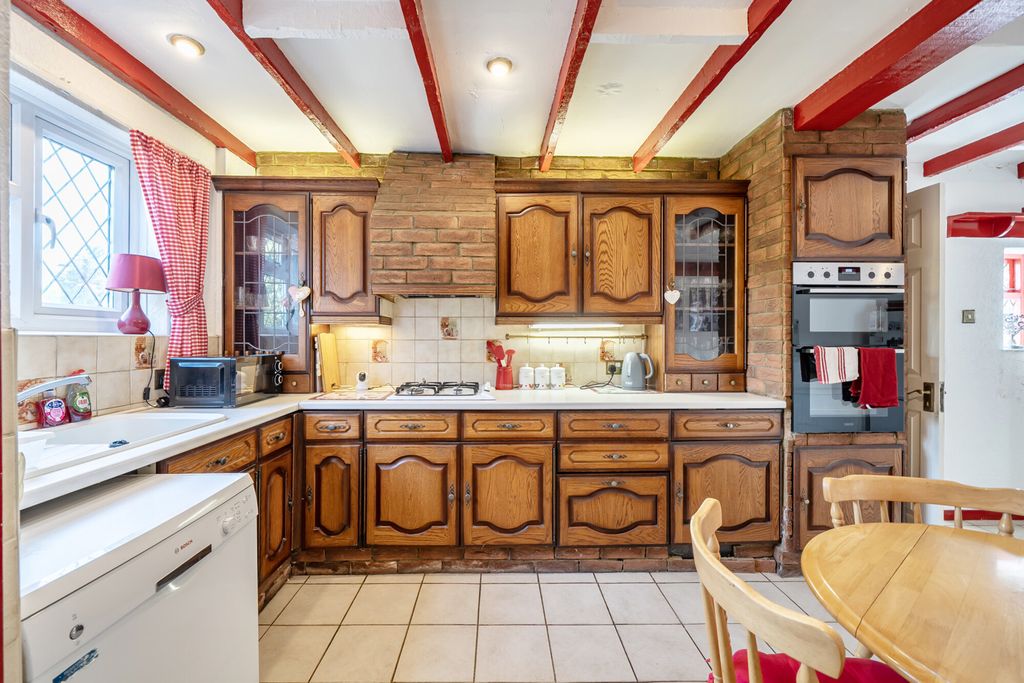 Property photo 3 of 20 1445933-4-69E0d86...