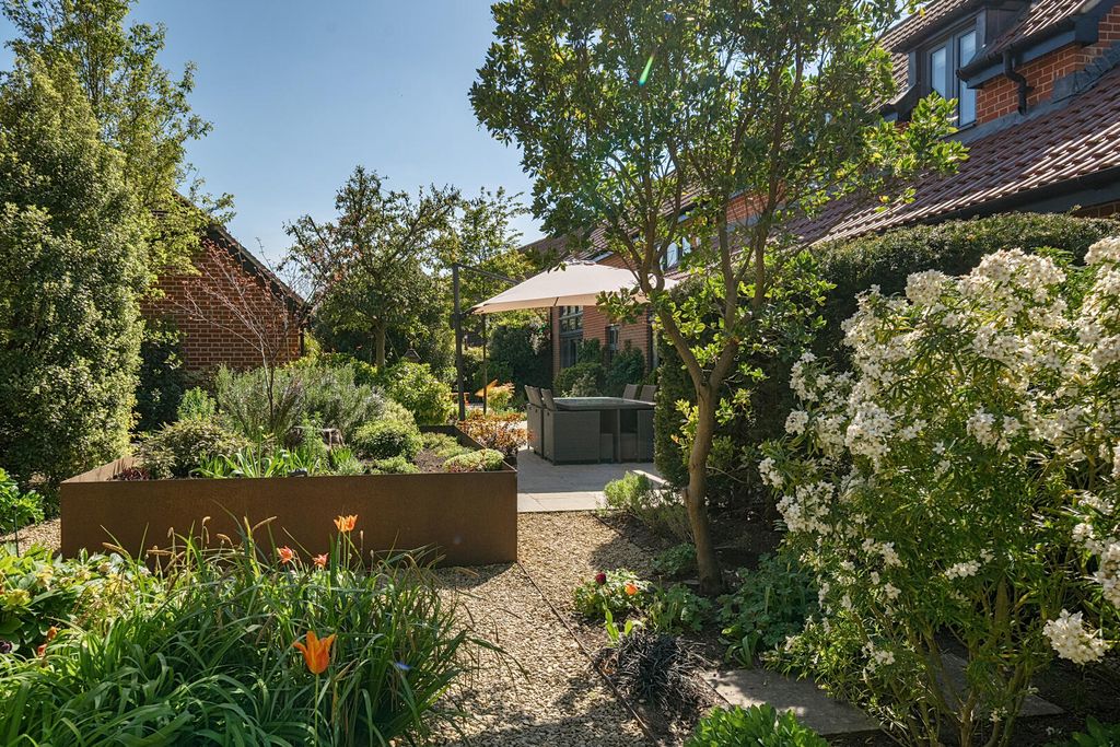 Property photo 3 of 22 Rear Garden