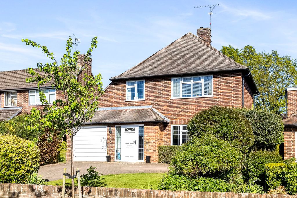 Property photo 1 of 26