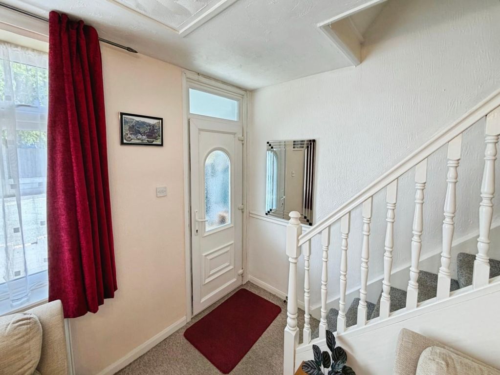 Property photo 3 of 37 6Bc30935--4F49-B2B2-406C034040B0-24640-00000CD9335