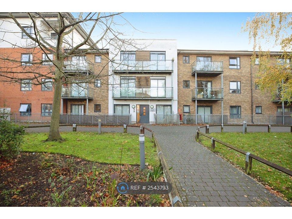 Property photo 1 of 21 Outside Green Space