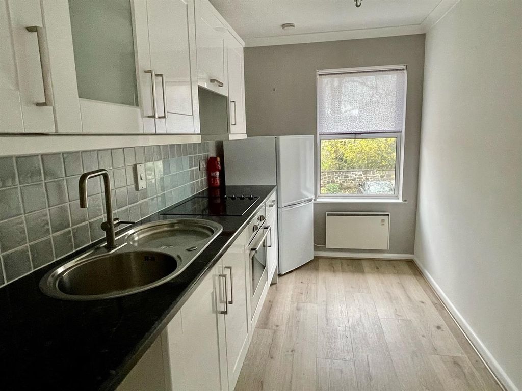 Property photo 2 of 16 Kitchen,..,.Jpg