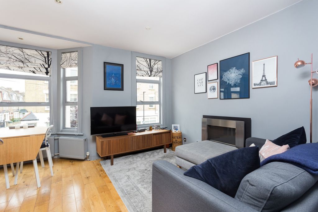 Property photo 1 of 6