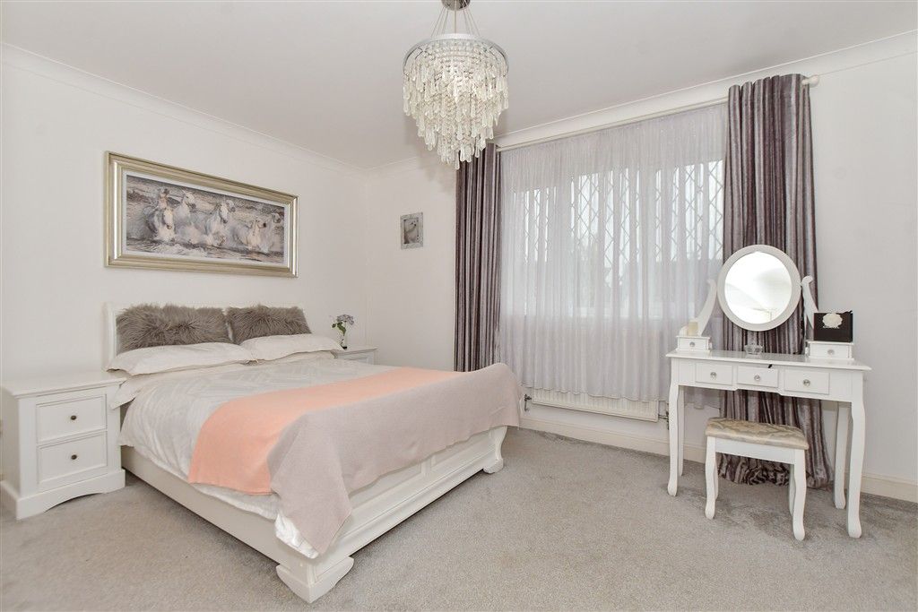 Property photo 3 of 14 Bedroom 1