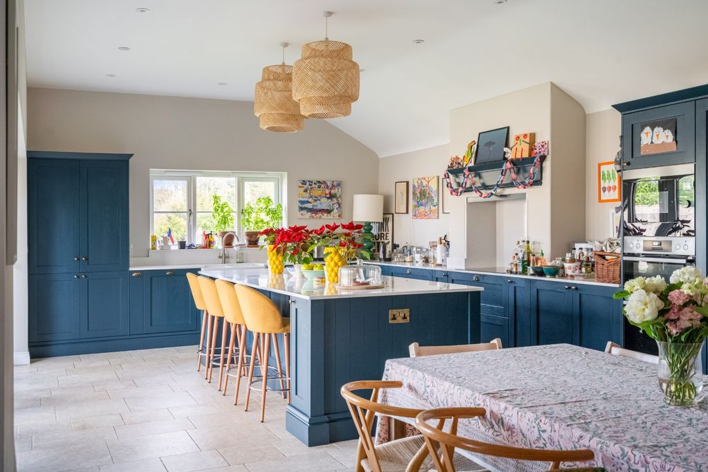 Property photo 2 of 15 Picture No. 06