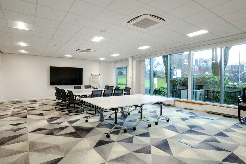 Property photo 2 of 8 Blenheim2.Jpg