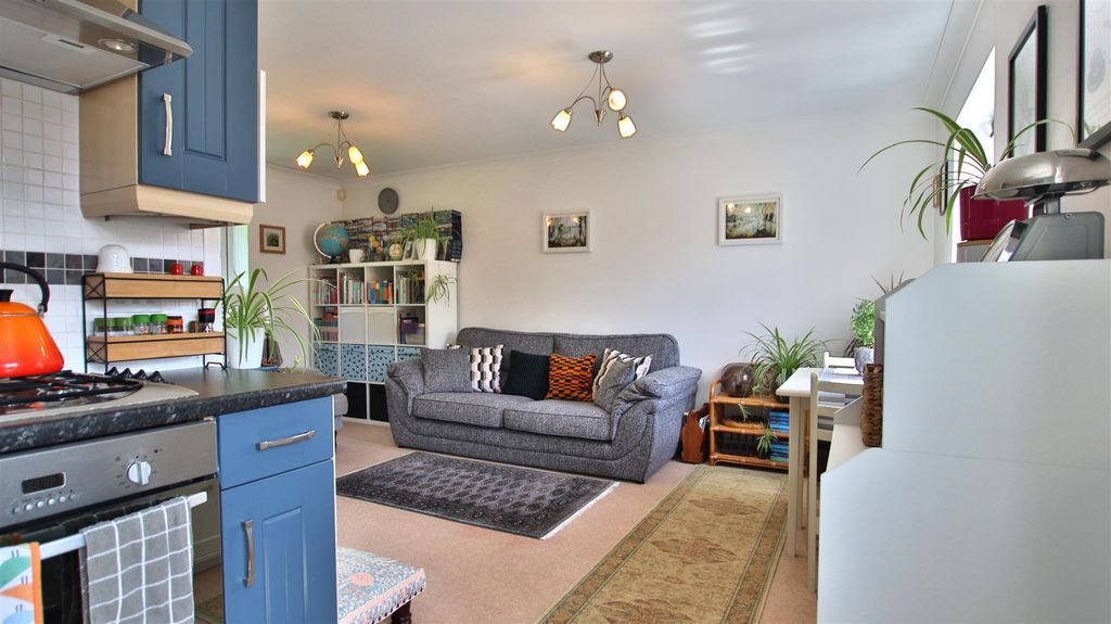 Property photo 3 of 15 Img_2126.Jpg