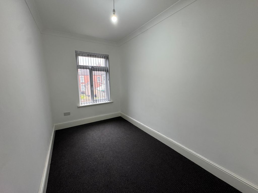 Property photo 3 of 11 View