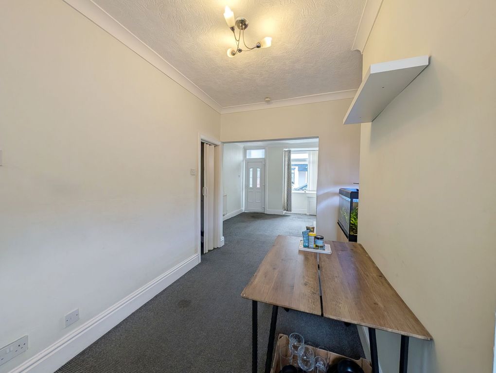Property photo 3 of 8 Dining Room
