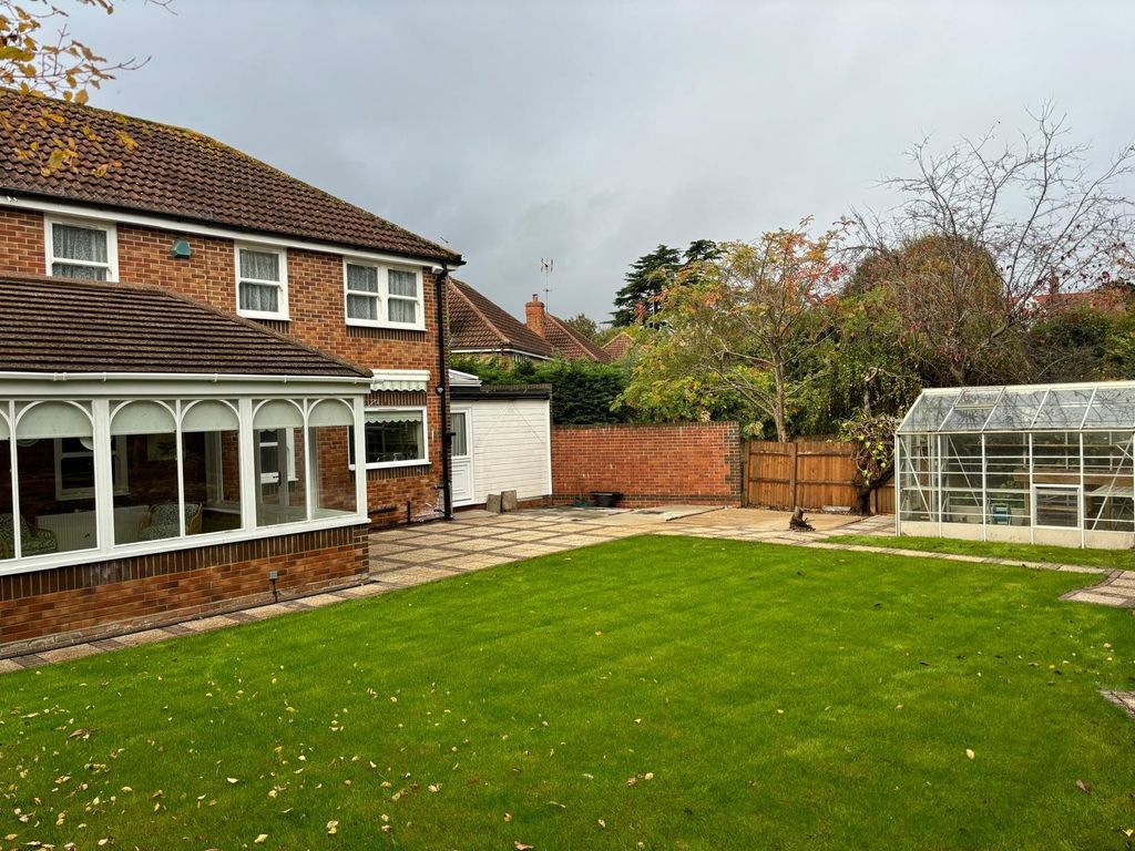 Property photo 3 of 23