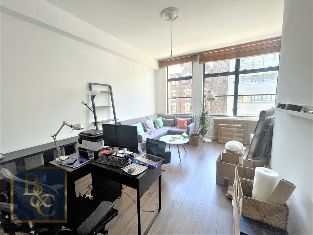 Property photo 3 of 15