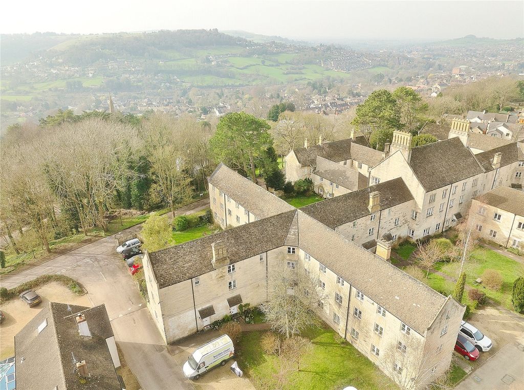 Property photo 1 of 8 Picture No. 19