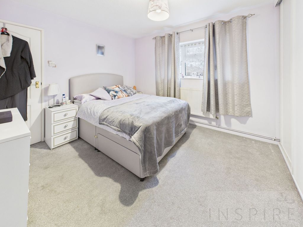 Property photo 2 of 23