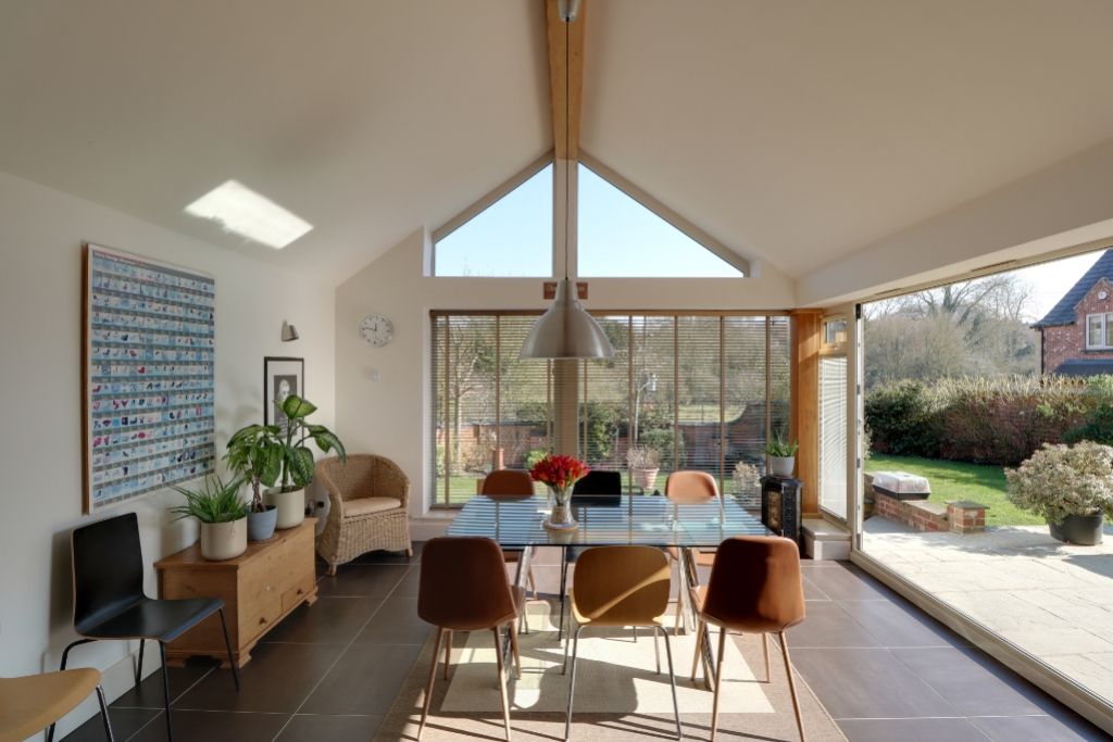 Property photo 3 of 26 Garden Room