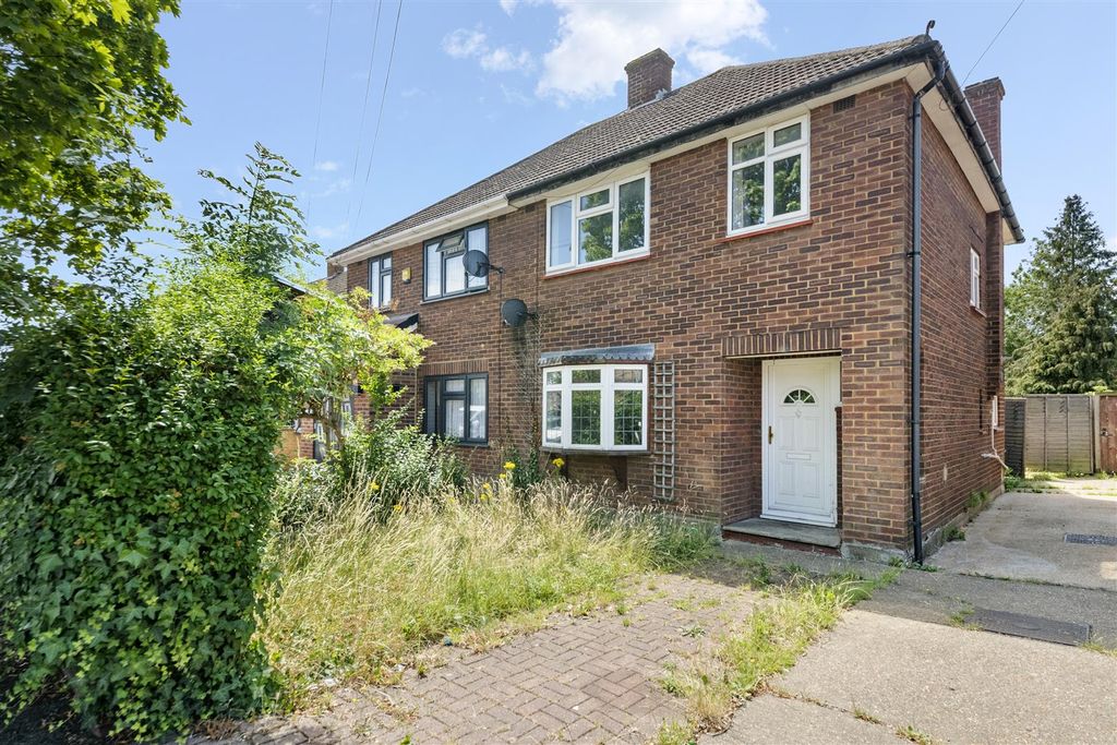 Property photo 1 of 18