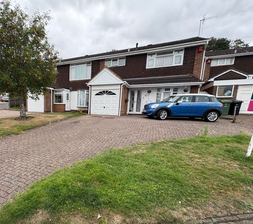 Property photo 1 of 5 79 Fairmile Road