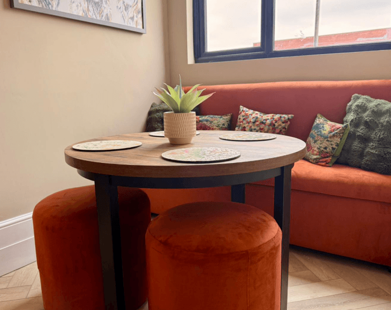 Property photo 3 of 6 Example Of Interior Design &amp; Furnishings