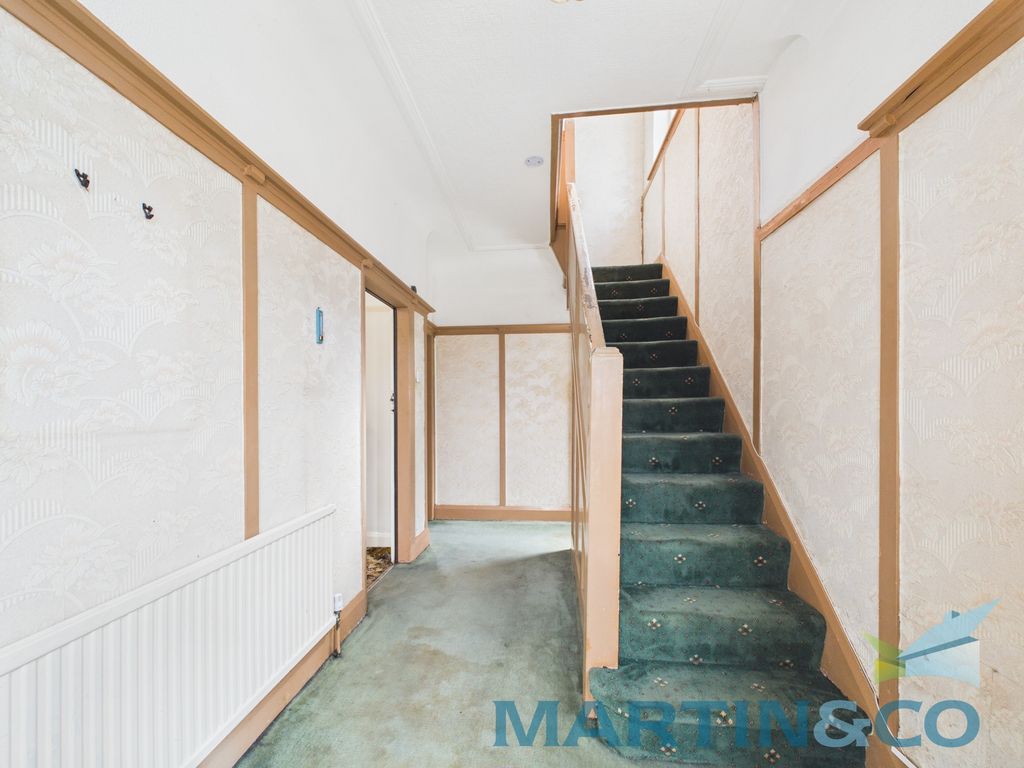 Property photo 2 of 24 Cam01870G0-Pr0215-Still002