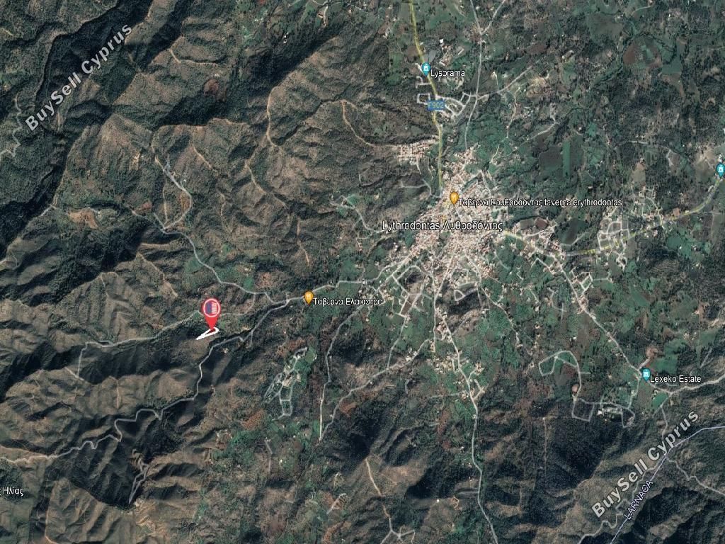 Property photo 3 of 4