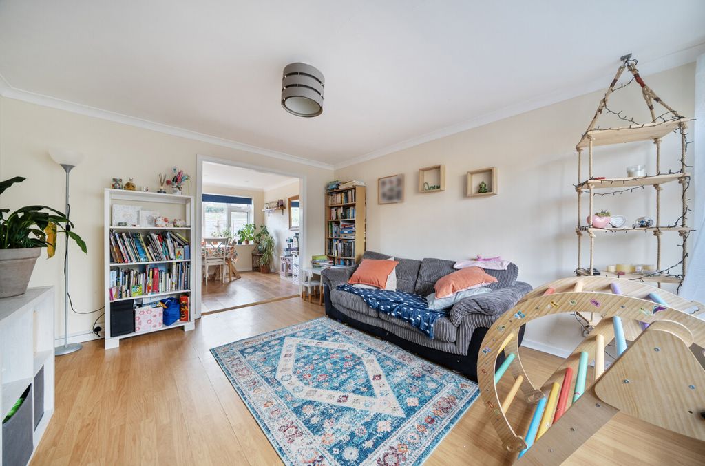 Property photo 2 of 10 1400341-5-69678Fd...