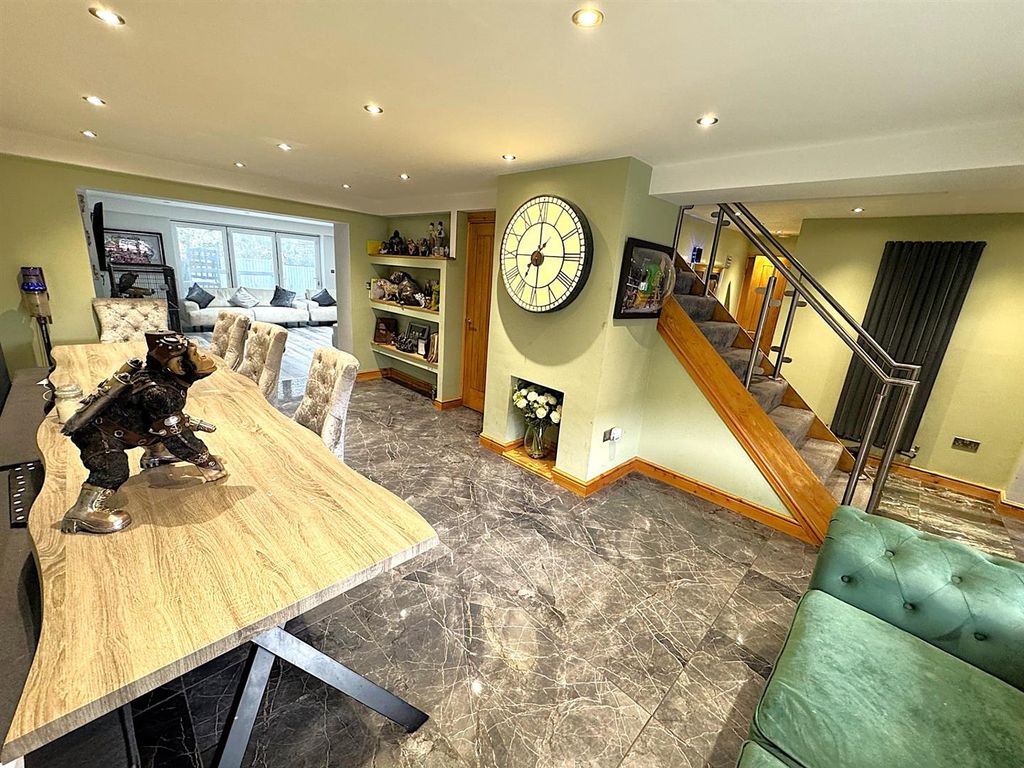Property photo 3 of 41 Thumbnail_Image3.Jpg