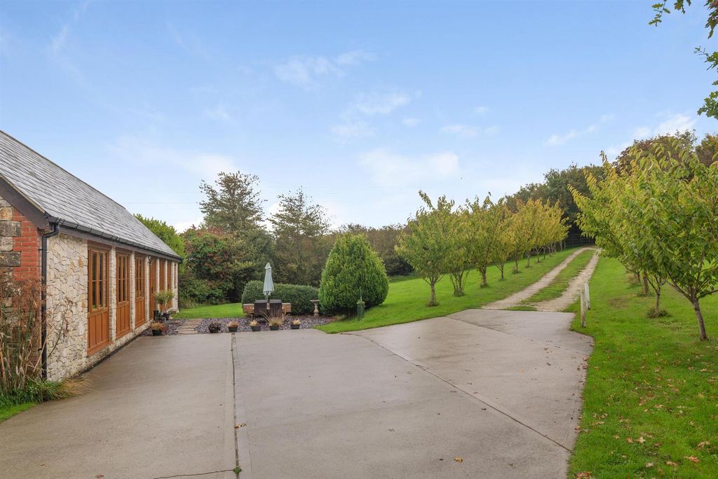 Property photo 3 of 26 9O2A9436.Jpeg