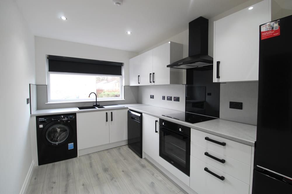 Property photo 1 of 13 Kitchen