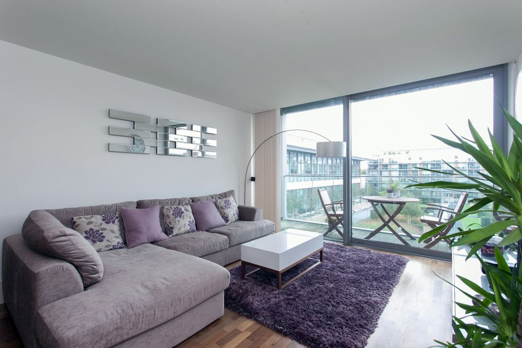Property photo 1 of 8 1