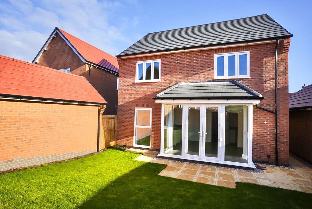 Property photo 2 of 22