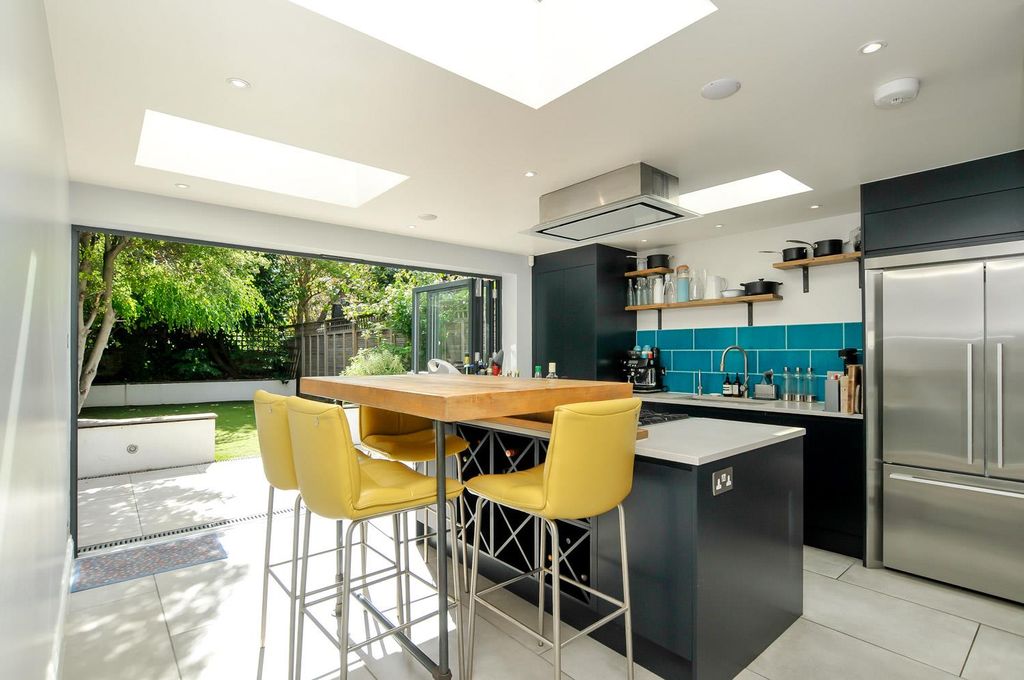Property photo 1 of 26 4.Jpg