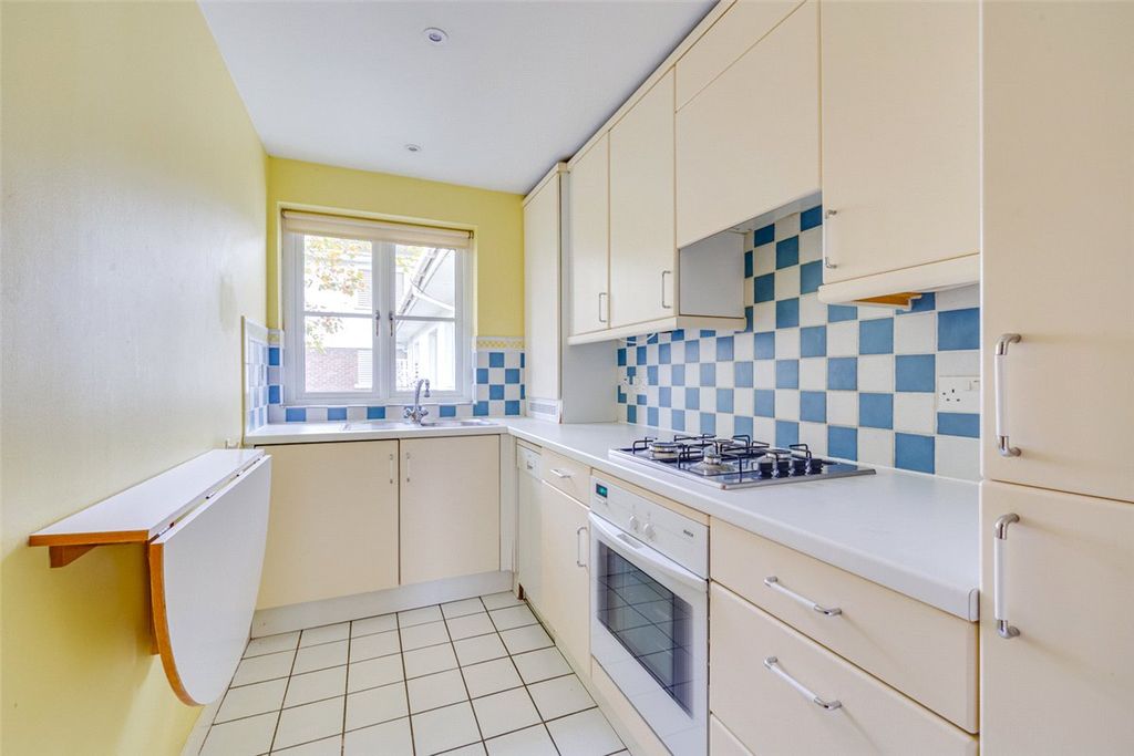 Property photo 2 of 14 Picture No. 10
