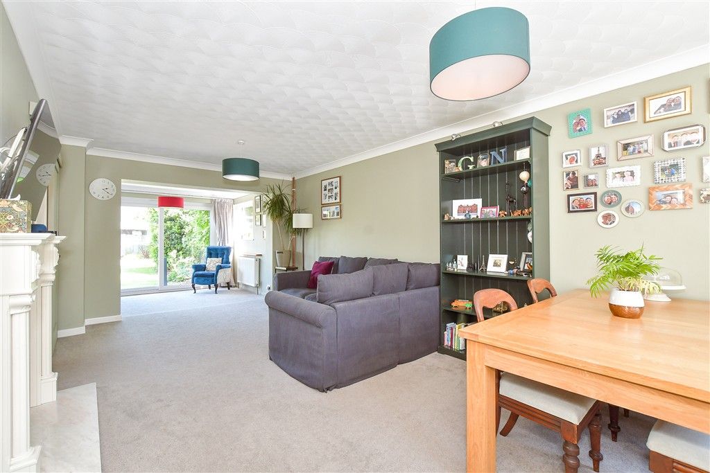 Property photo 1 of 16 Lounge/ Diner