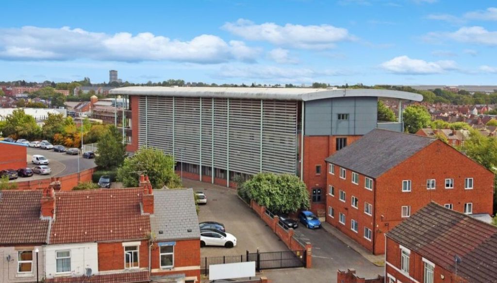 Property photo 2 of 12