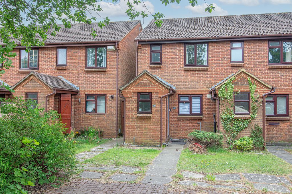 Property photo 1 of 9 Img4124