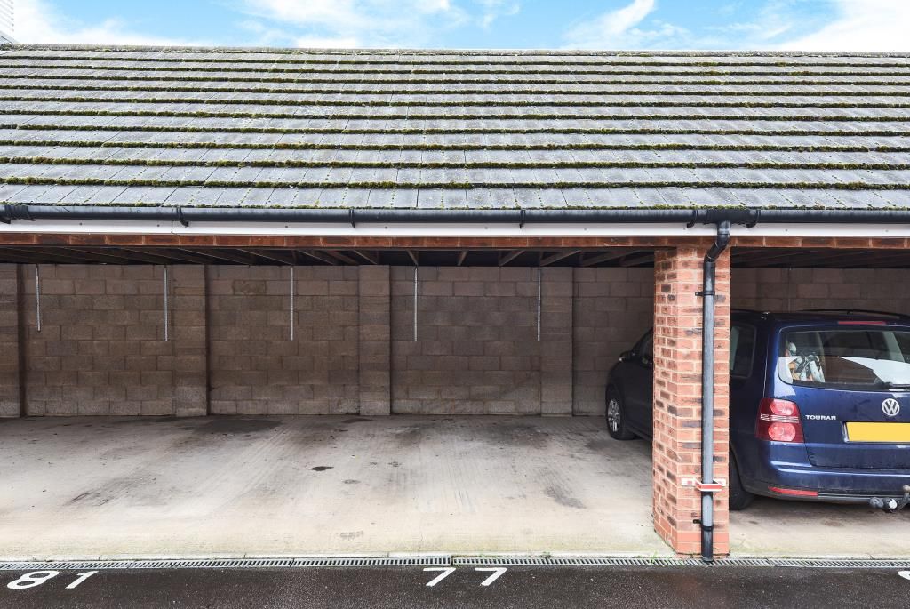 Property photo 3 of 9 Car Port