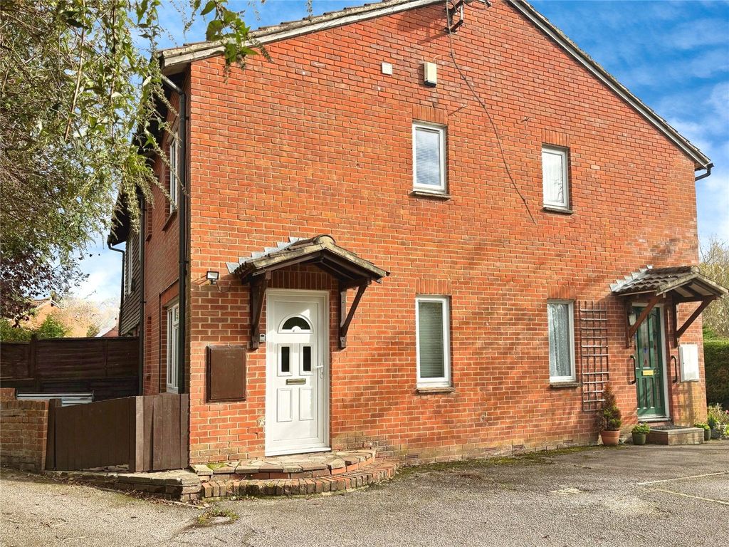 Property photo 1 of 8 Picture No. 19