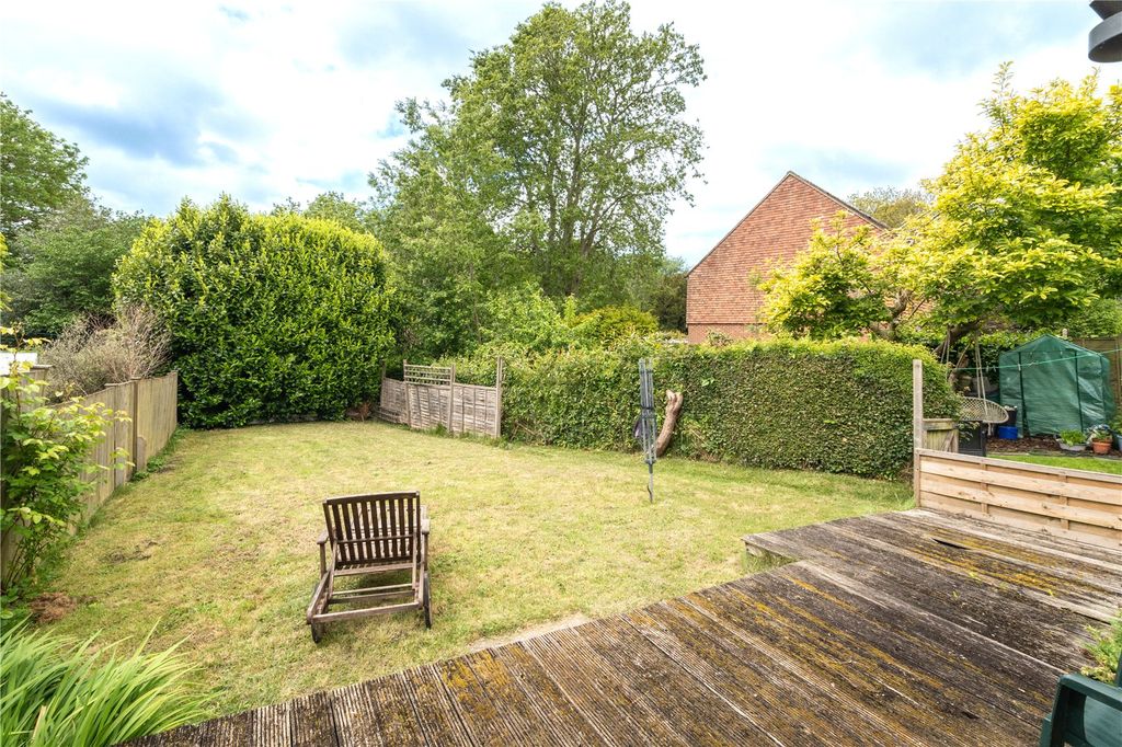 Property photo 2 of 15 Picture No. 18