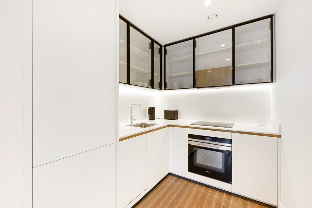 Property photo 2 of 6 Jll