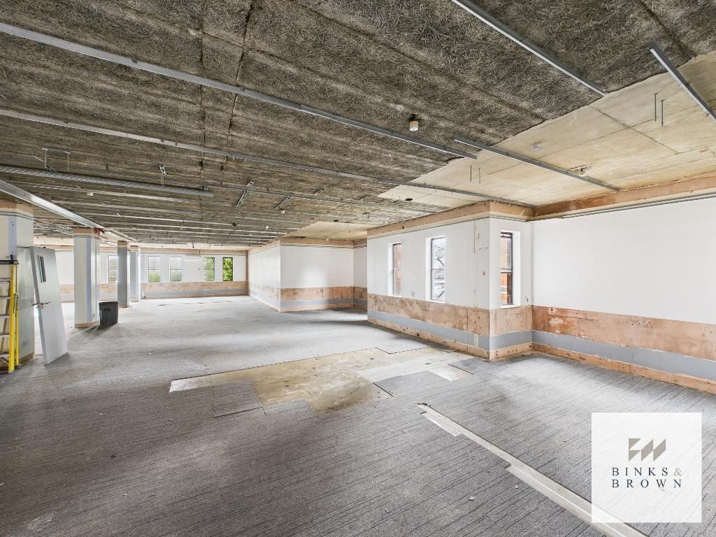 Additional image 4 of 14 bed flat for saleHigh Street, Billericay, Essex CM12