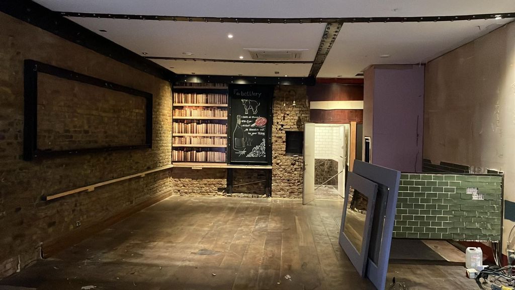 Property photo 2 of 7