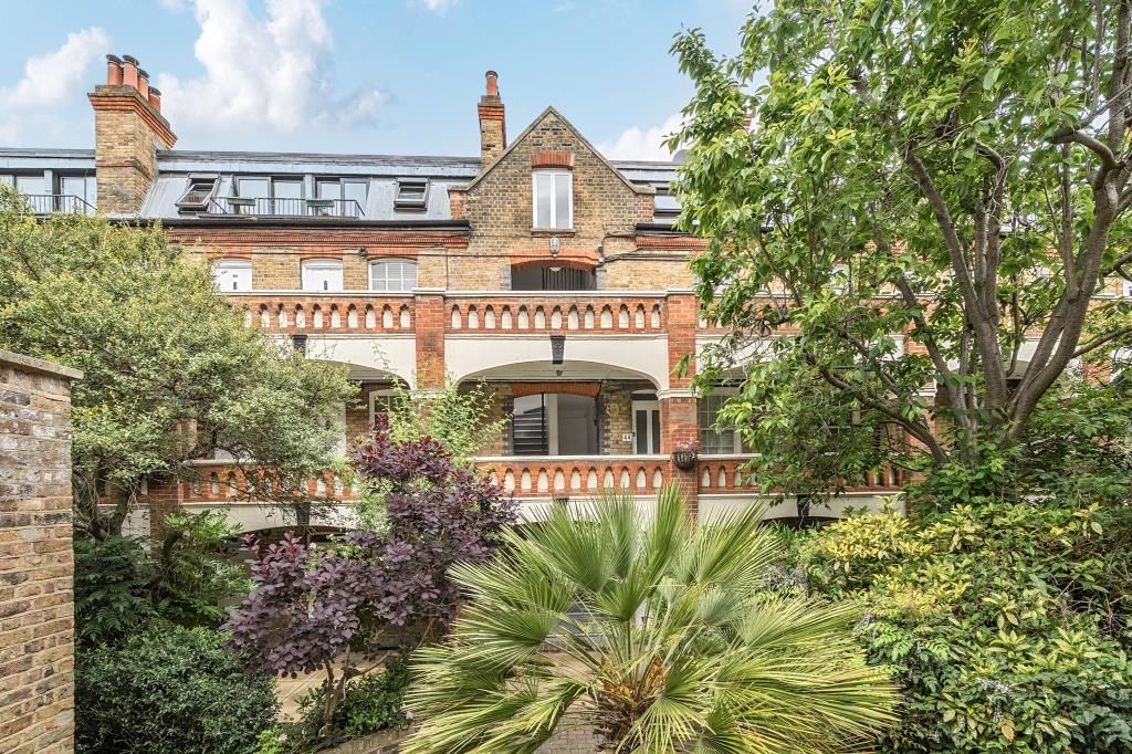 Property photo 2 of 23 External View