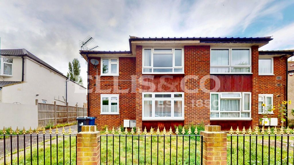 Property photo 1 of 20 Picture No. 04