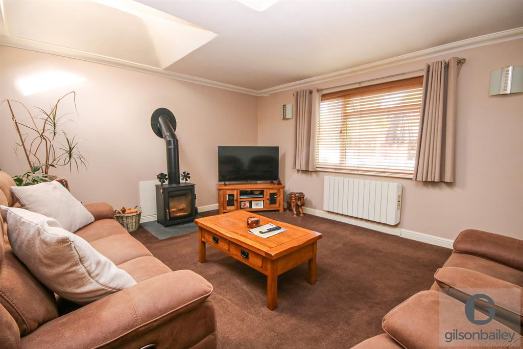 Property photo 2 of 20 Img_3159-2.Jpg